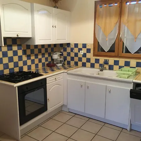 Holiday home De Plain-pied Avec Jardin Clos, Proche Et Commerces, Animaux Admis - Fr-1-482-43